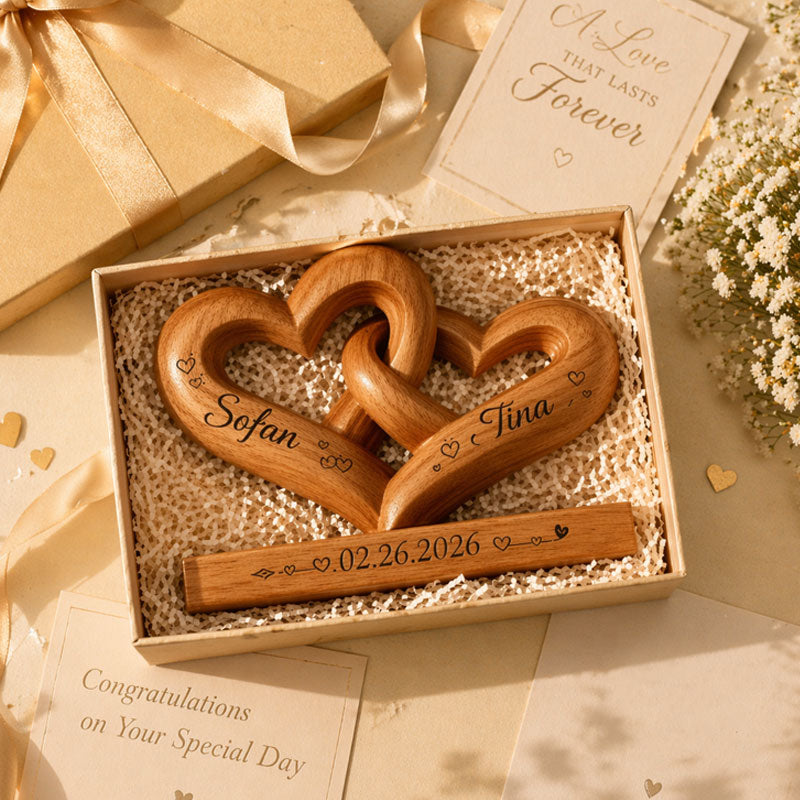 Personalized heart-shaped plaques engraved with both of your names – a romantic gift for couples.